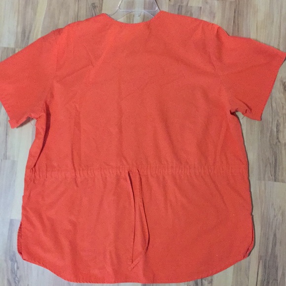 Cherokee Ladies Scrub Top - Picture 3 of 4